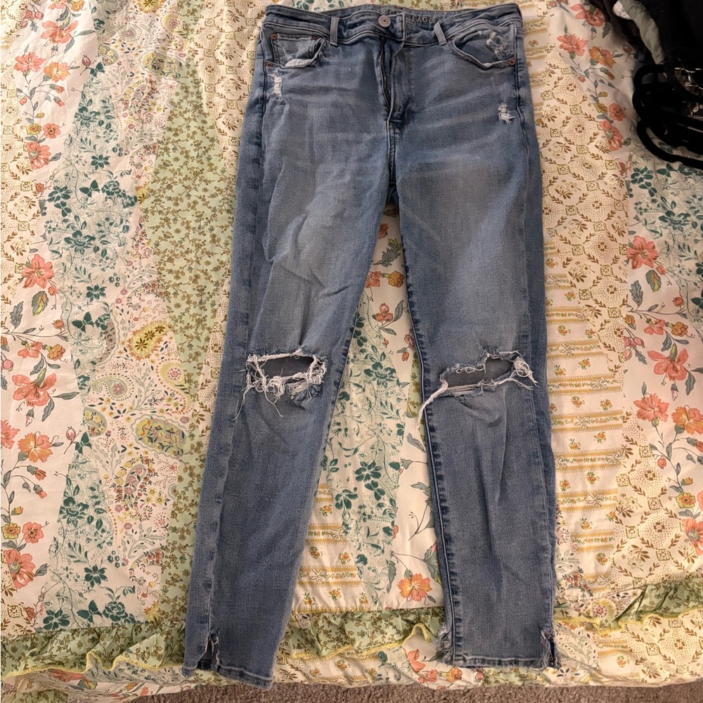 AE split hem distressed Jeggings
